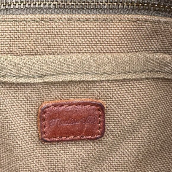 Madewell medium canvas transit tote in army green with leather handle - Picture 2 of 2